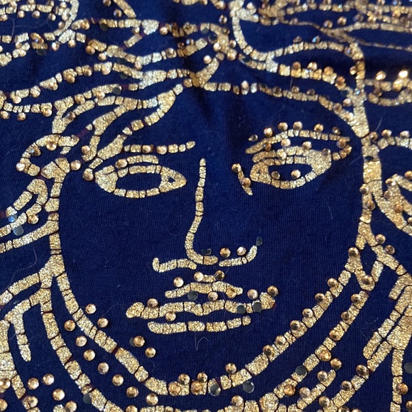 Medusa logo T - Picture 15 of 17